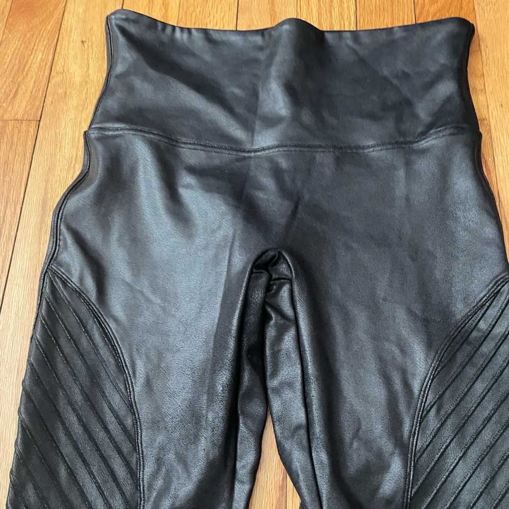NWOT Spanx Coated Wax faux leather Moto rockstar leggings sport active athletic - Picture 2 of 6